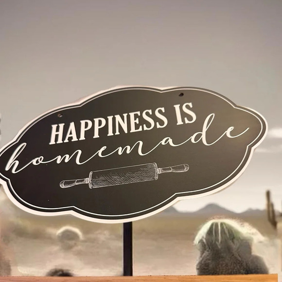 NEW Happiness Is Home Made Household Decor Sign Picture - Picture 2 of 2